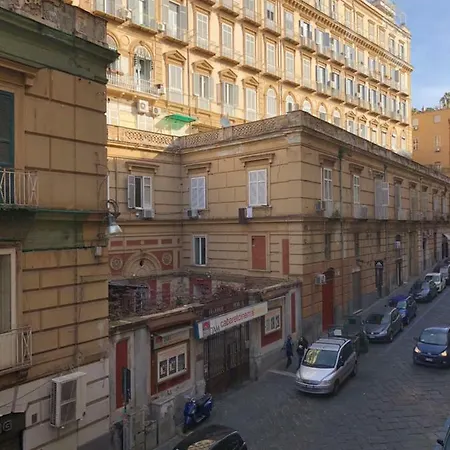 Martucci Avenue 3* Naples